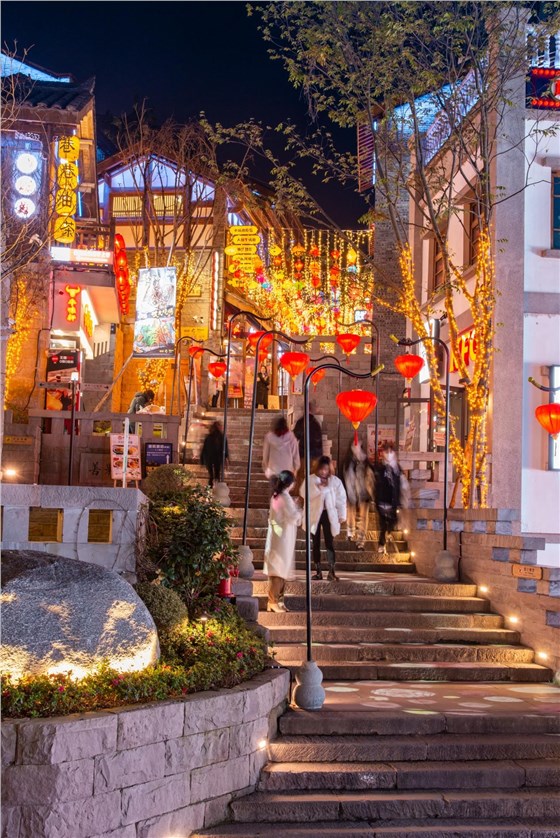 文旅夜游，帶動(dòng)城市經(jīng)濟(jì)發(fā)展的一把好手！01